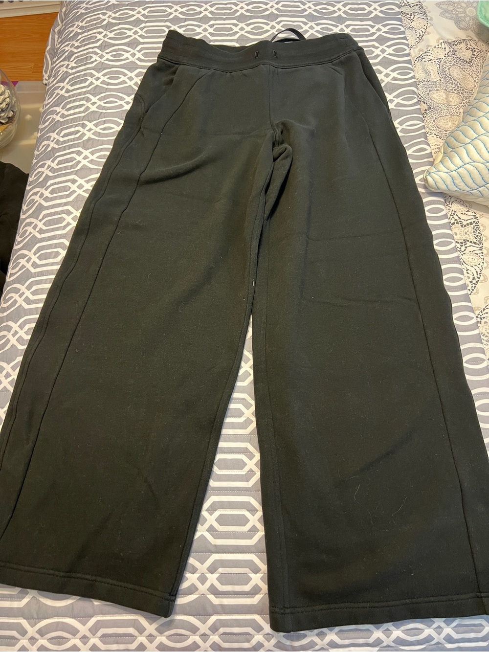 Lululemon Scuba Wide Leg Pant 28 inch inseam